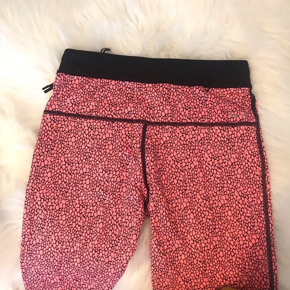 Nike running Capri Leggings - Picture 2 of 3